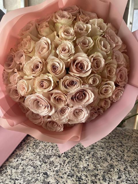 Quicksand Rose Bouquet (23-125) - Yonge Florist